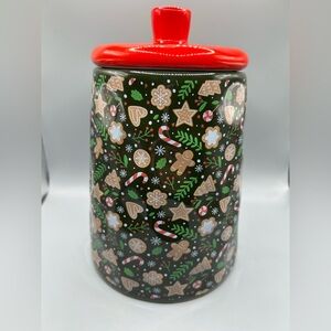 Bella Gingerbread Canister With Candy Cane Accents Red Lid Christmas Holiday NEW